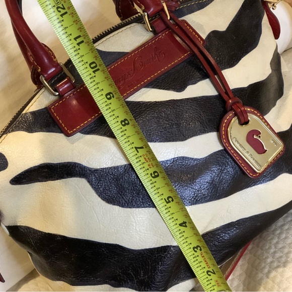 DOONEY BOURKE Vacchetta Leather Zebra Stripe Dome Shaped Crossbody Shoulder Bag - Picture 14 of 17